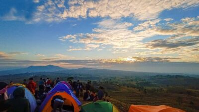 Berburu Stargazing Ala Negeri Eropa Di Blora Puncak Mundri Blora Tempatnya