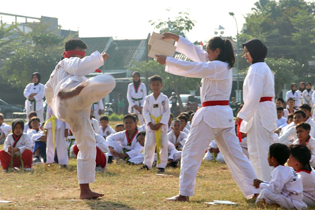 Fantastis 58 Atlet Blora Borong Medali Taekwondo Grade C di GOR Pancasila UGM Ini Daftar Nama-namanya