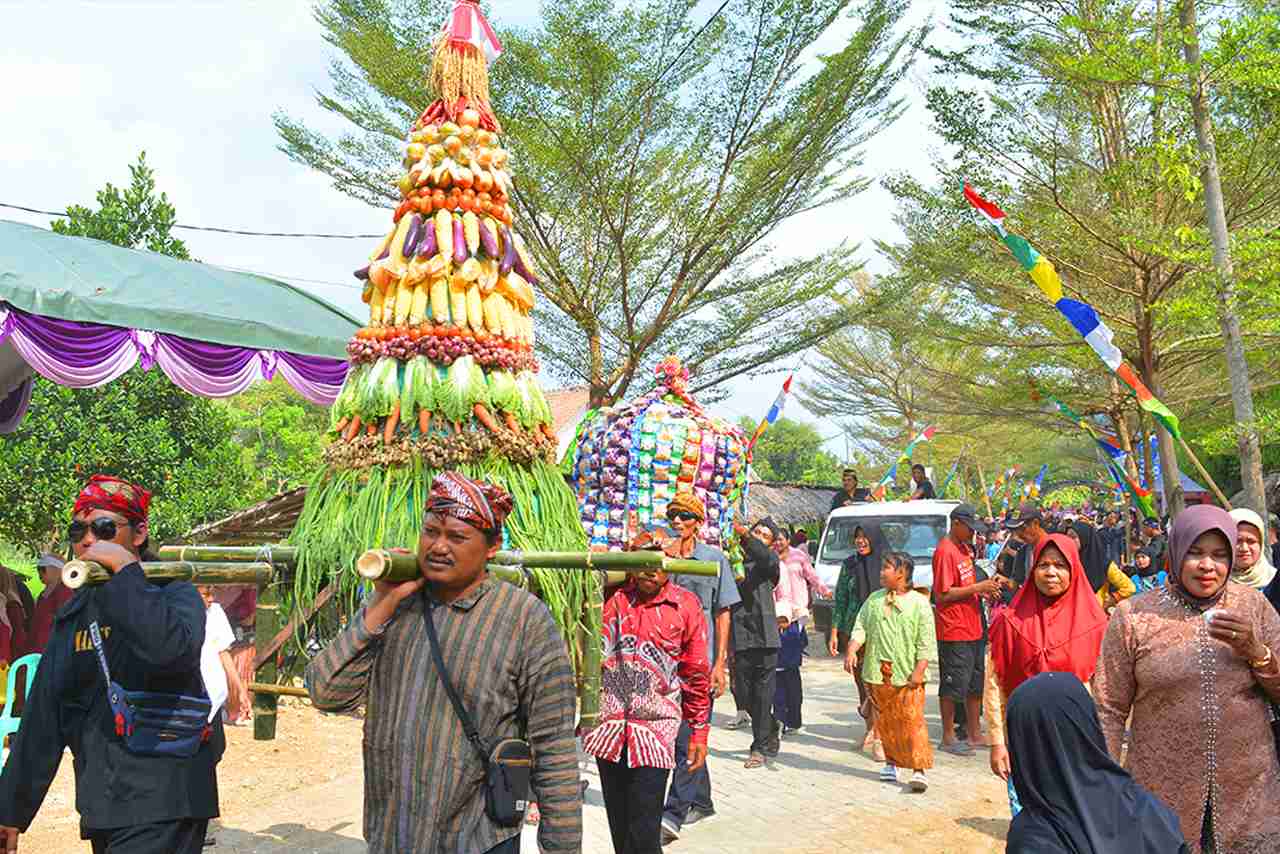 Festival Budaya Nglaras Jagat Desa Ngloram Cepu Blora Sedot Ribuan Pengunjung