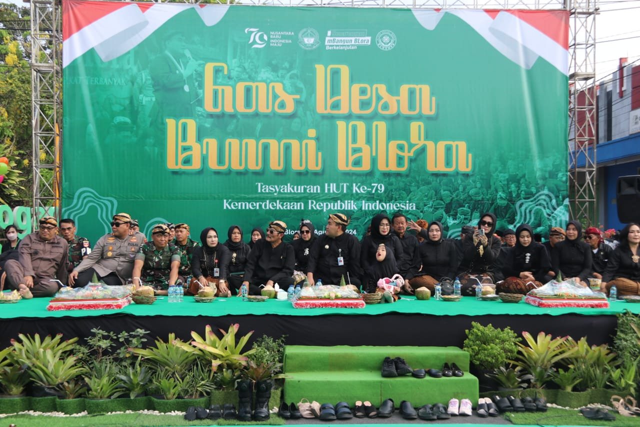 Gas Desa Bumi Blora Digelar Lautan Manusia Tumpah Ruah Padati Kabupaten