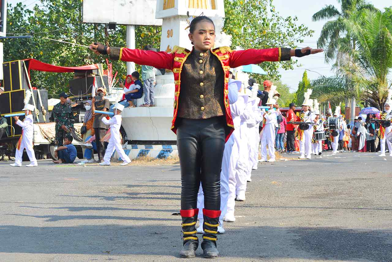 Lenggak-Lenggok Sang Mayoret Riuhkan Momen Karnaval 2024 Tingkat TK SD dan SMP di Cepu Blora