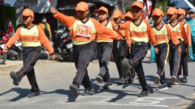 Lomba Gerak Jalan Indah Tingkat Sd Dan Smp Di Cepu Blora Sukses Digelar