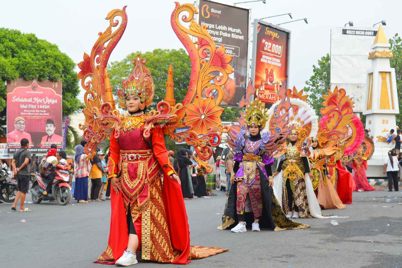 Sukses Digelar Karnaval Cepu 2024 Tingkat TK SD dan SMP Selesai Hingga Malam