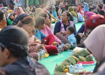 Tasyakuran HUT ke-79 Kemerdekaan RI di Blora Digelar dengan Cara Unik 2 Tasyakuran HUT ke -79 Kemerdekaan RI di Blora Digelar dengan Cara Unik