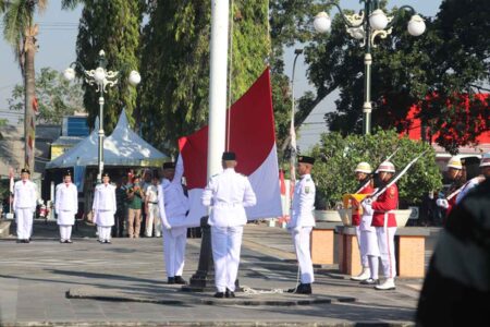 Upacara Peringatan HUT ke-79 RI di Blora Duplikat Bendera Pusaka Merah Putih Sukses Dikibarkan