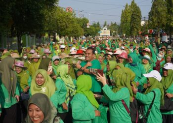Di Acara Muslimat Nu Bupati Blora Jadi Pusat Perhatian