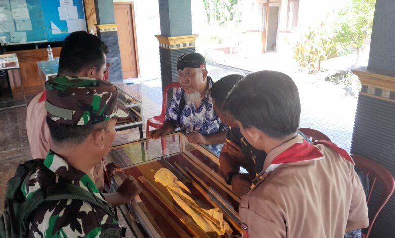 Koramil Kasiman Meriahkan HUT TNI dengan Pameran Pusaka