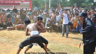 Tradisi Pathol Sarang Masih Eksis di Rembang