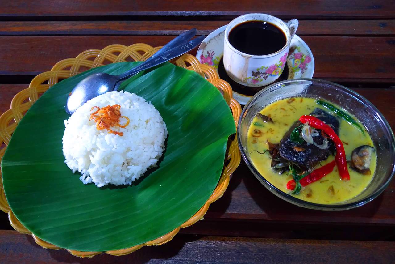 Mangut Lele Kuliner Otentik Di Kota Cepu Blora