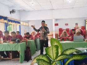 Mantap Smp Negeri 1 Cepu Gelar Pelatihan AI Untuk Guru