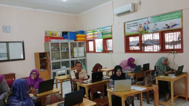 SD Muhammadiyah Cepu Adakan Pelatihan AI dan Coding