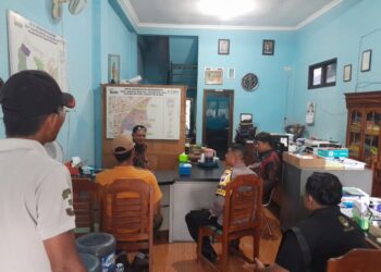 Masyarakat Cepu Tak Terima Laporan Keuangan BKM Makmur Santosa 5 Masyarakat Cepu Tak Terima Laporan Keuangan BKM Makmur Santosa