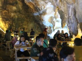 Nikmati Pesona Gua di Tengah Hutan Jati yang Menakjubkan, Gua Terawang Ecopark
