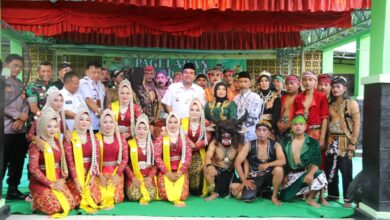 Korwil Bidik Jati Kabupaten Blora Sukses Gelar Pentas Ketoprak Meriahkan HUT ke-79 PGRI dan HGN 2024