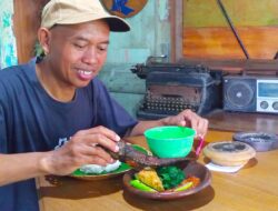Lele Bakar Mbokdhe Nggawan Menu Favorit Pecinta Kuliner Cepu
