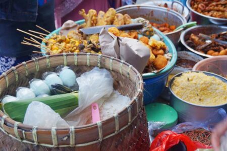 Nasi Boranan Kuliner Khas Lamongan Sejak 1944 dengan Unsur Budaya yang Kaya