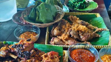 Pawon Cethik Geni Sajikan Kuliner Tradisional Jawa Tempo Doeloe di Cepu Blora
