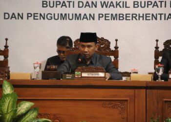 Rapat Paripurna DPRD Blora Umumkan Calon Bupati dan Wakil Bupati Blora Terpilih