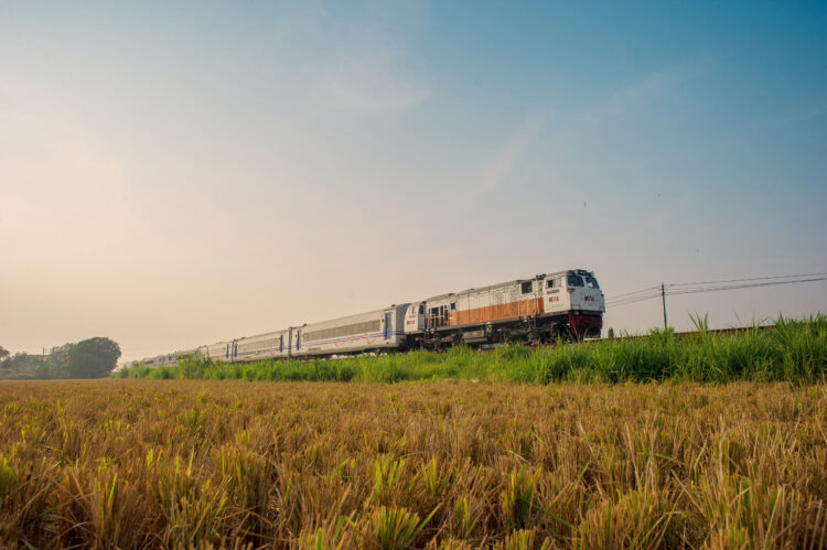 Tunggu apa lagi? Warga Blora, Yuk ke Jogja Naik KA Sancaka Utara dari Cepu!