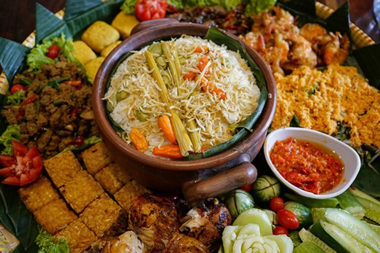 Lezat dan Mantul 10 Kuliner Bojonegoro yang Wajib Anda Coba