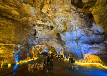 Sedang Viral di 2025 Gua Terawang Ecopark Wisata Goa Prasejarah di Blora yang Lagi Hits dan Instagramable