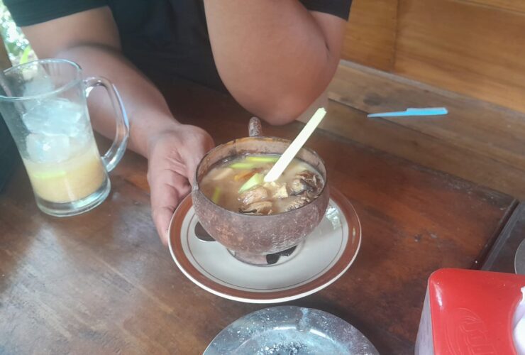 Wedang Pokak Susu Minuman Tradisional Andalan Kedai Mbah Yi Bojonegoro