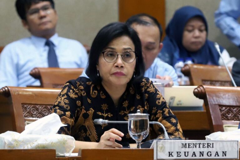 Gaji PNS Aman! Menteri Keuangan Sri Mulyani Pastikan Tidak Kena Pangkas Efisiensi APBN