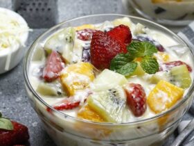 Kreasi Resep Yogurt Buah Segar: Ide Camilan Tengah Malam yang Sehat dan Bergizi
