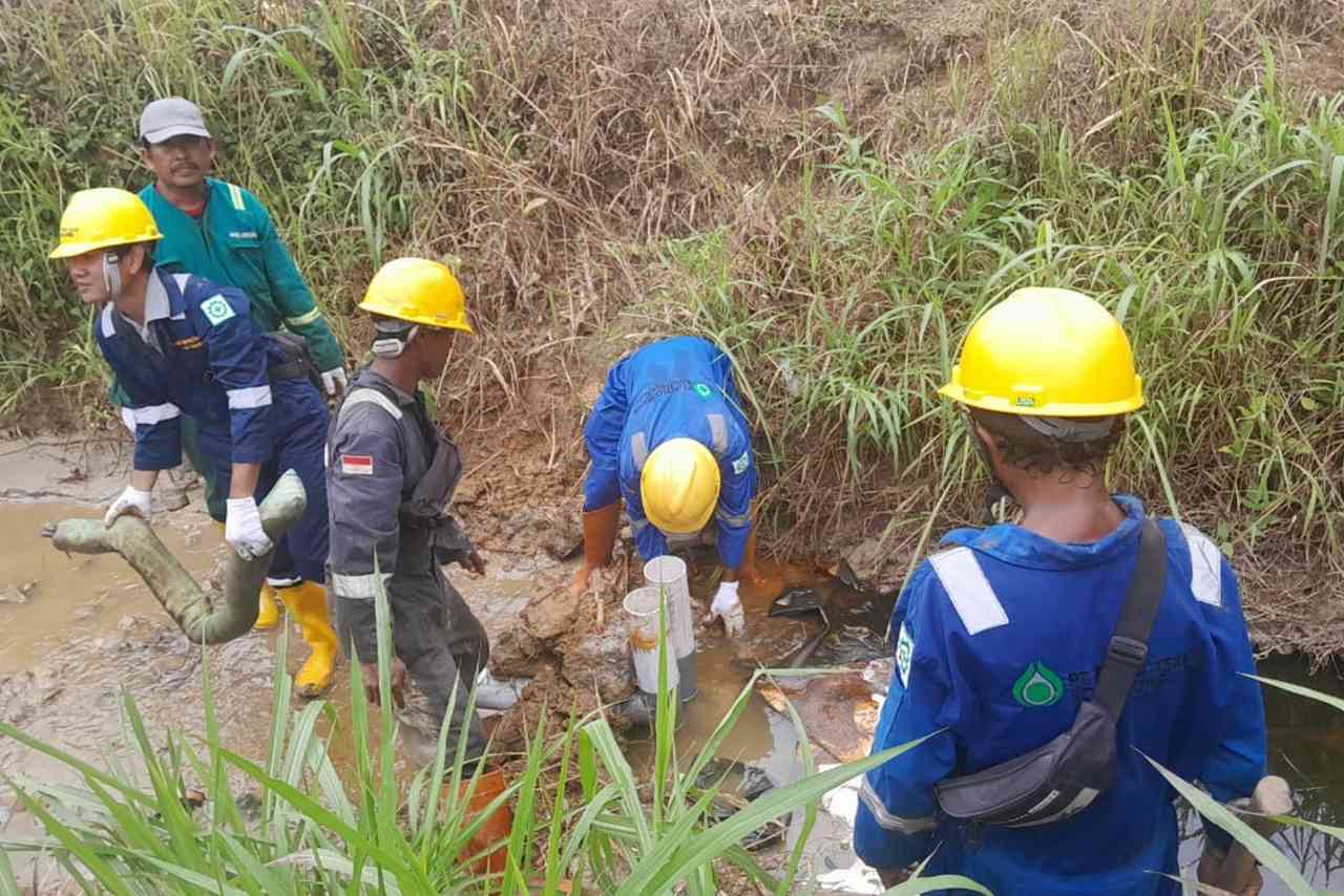 Semburan Minyak Kembali Muncul di Lapangan Kedinding Blora