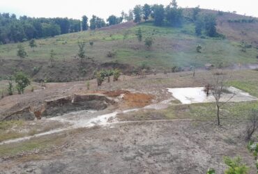 Sumur Minyak Tua di Blora Semburkan Lumpur Bercampur Minyak