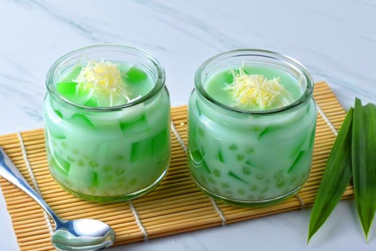 5 Varian Es Lumut Viral yang Menggoda Lidah Cocok untuk Sajian Lebaran