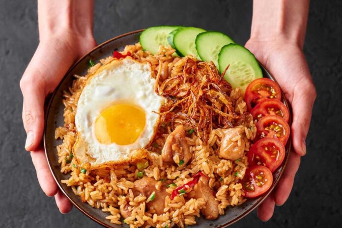 Nasi Goreng Bumbu Sajiku Ala Restoran: Ide Menu Sahur Hemat dan Praktis Bergizi Tinggi