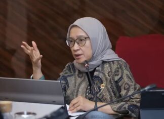 Penataan Tenaga Honorer untuk Meningkatkan Kualitas Birokrasi MenPANRB Rini Pemda Harus Aktif