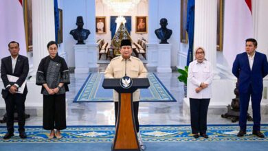 Presiden Umumkan THR dan Gaji ke 13 PNS PPPK TNI dan POLRI Cair Pada Tanggal Berikut