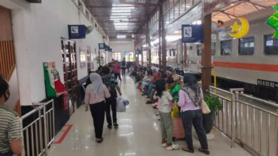 Puncak Arus Mudik Lebaran 2025 di Cepu Ramai Lancar Hati-hati di Area Pusat Perbelanjaan