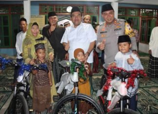 Safari Ramadhan di Desa Kawengan Jepon Blora Dari Doorprize 3 Unit Sepeda Hingga Dana Bantuan Rp3 M