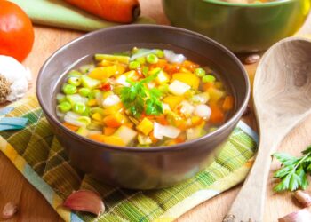 Sayur Sup Wortel dan Kentang: Menu Sahur Praktis dan Bergizi Pendamping Nasi