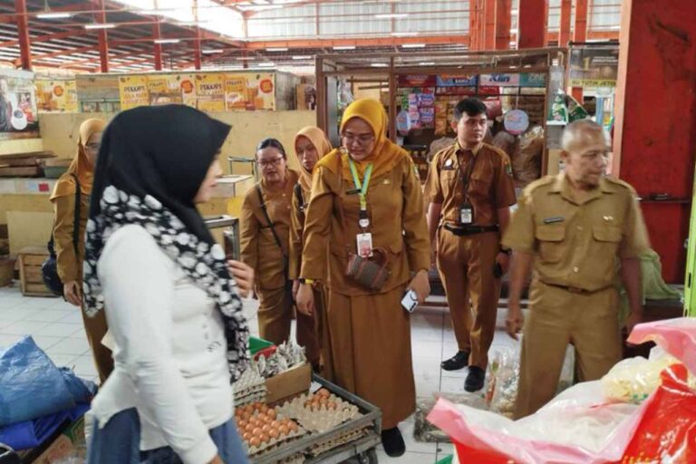 Sidak Pasar Tradisional Dinkes Blora Temukan Makanan Mengandung Pewarna Tekstil dan Formalin