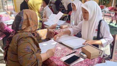 Tak Ada Lagi Zonasi! Mendikdasmen Abdul Mu'ti Resmi Tetapkan 4 Jalur SPMB Tahun 2025