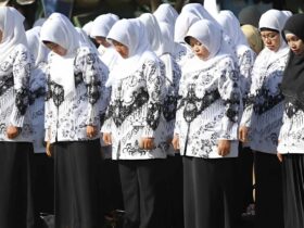 THR dan Gaji ke 13 untuk Guru PNS dan PPPK Siap Masuk Rekening Segini Nominal Besarannya