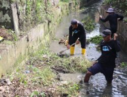 Pasca Banjir, Wabup Blora Pimpin Aksi Bersih Sungai di Cepu