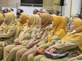 Perbedaan Komponen Gaji ke-13 ASN Pusat dan Daerah TA 2025 Berikut Rinciannya