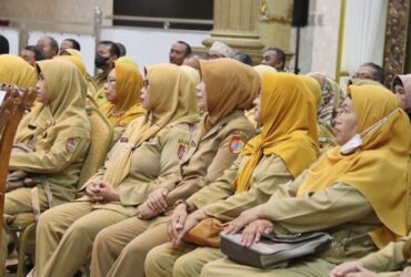Perbedaan Komponen Gaji ke-13 ASN Pusat dan Daerah TA 2025 Berikut Rinciannya