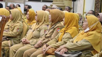 Perbedaan Komponen Gaji ke-13 ASN Pusat dan Daerah TA 2025 Berikut Rinciannya