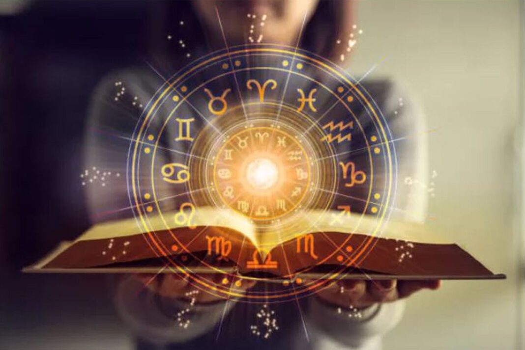 Penuh Kejutan Keberuntungan 12 Zodiak dalam Bidang Karir Asmara dan Keuangan Akhir Bulan Ini