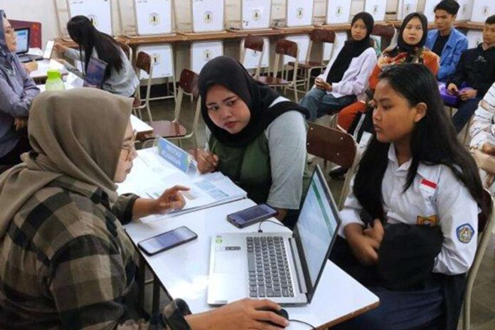 SPMB 2025 Siap Dibuka 4 Jalur Pilihan yang Perlu Diketahui Orang Tua dan Calon Murid