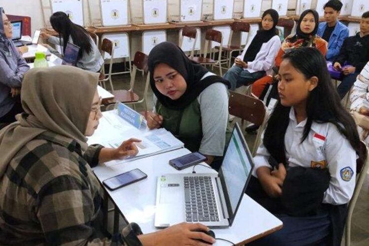SPMB 2025 Siap Dibuka 4 Jalur Pilihan yang Perlu Diketahui Orang Tua dan Calon Murid