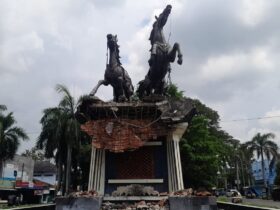 8 Tahun Epik Berdiri Patung Arjuna Wiwaha di Kota Cepu Ambrol
