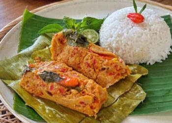 Botok Jamur Tiram Pedas dan Nikmat Rahasia Kuliner Autentik dengan Rasa yang Menggoda