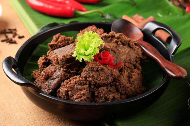 Maknyuss Resep Rendang Sapi Khas Minangkabau Kreasi Ide Menu Idul Adha yang Otentik